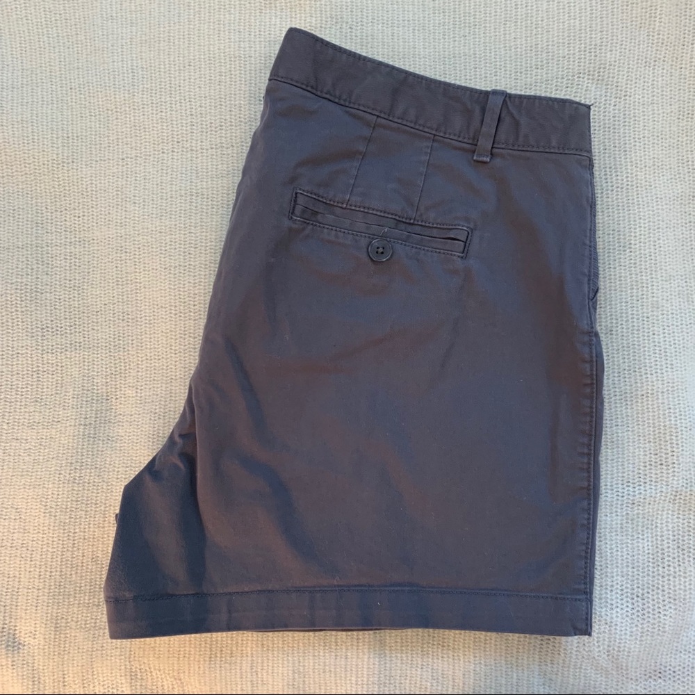 GAP Maternity Inset-Panel Twill Shorts